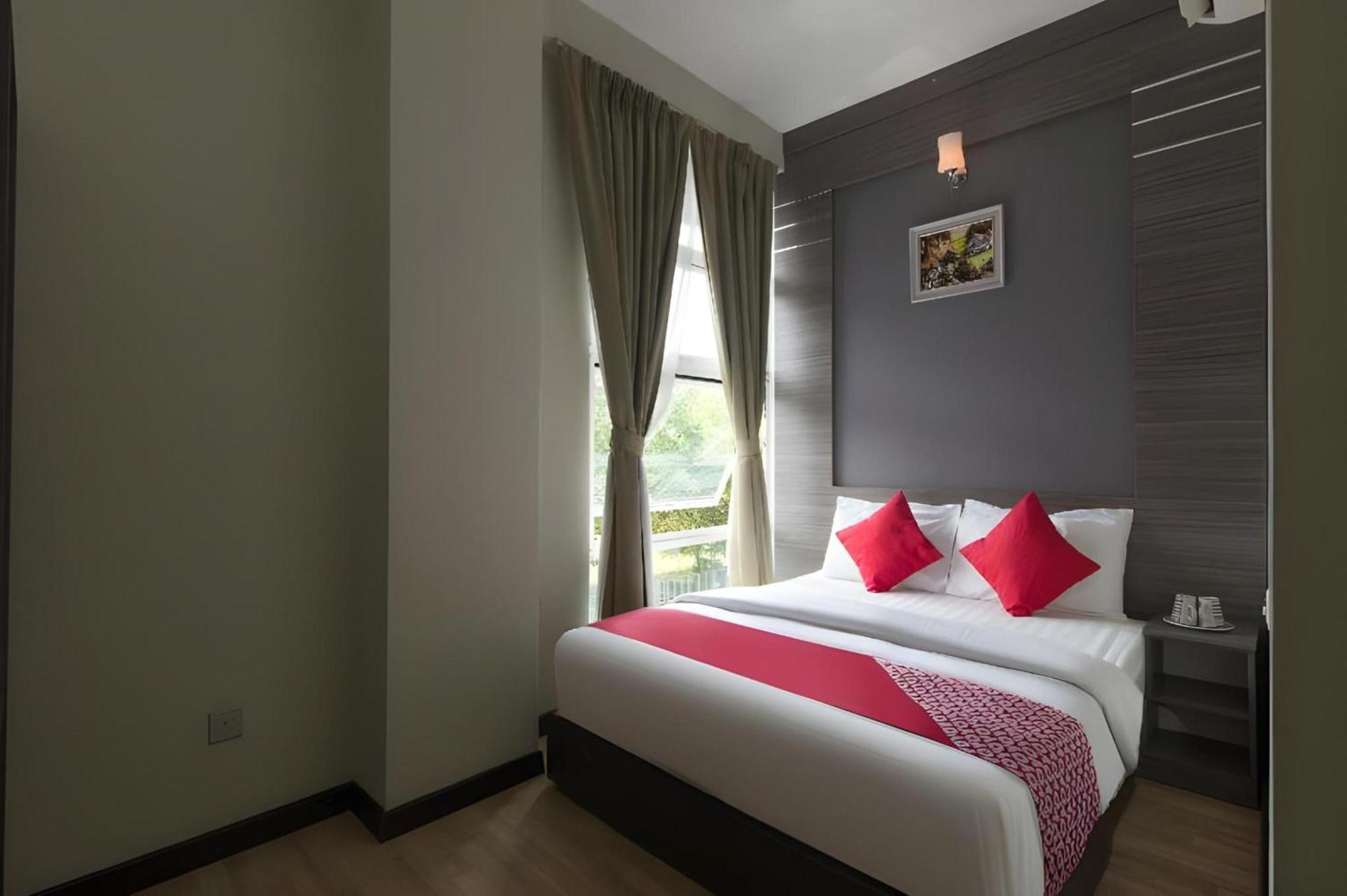 Capital O 812 Hotel Smc Seksyen 13 Shah Alam Exterior photo